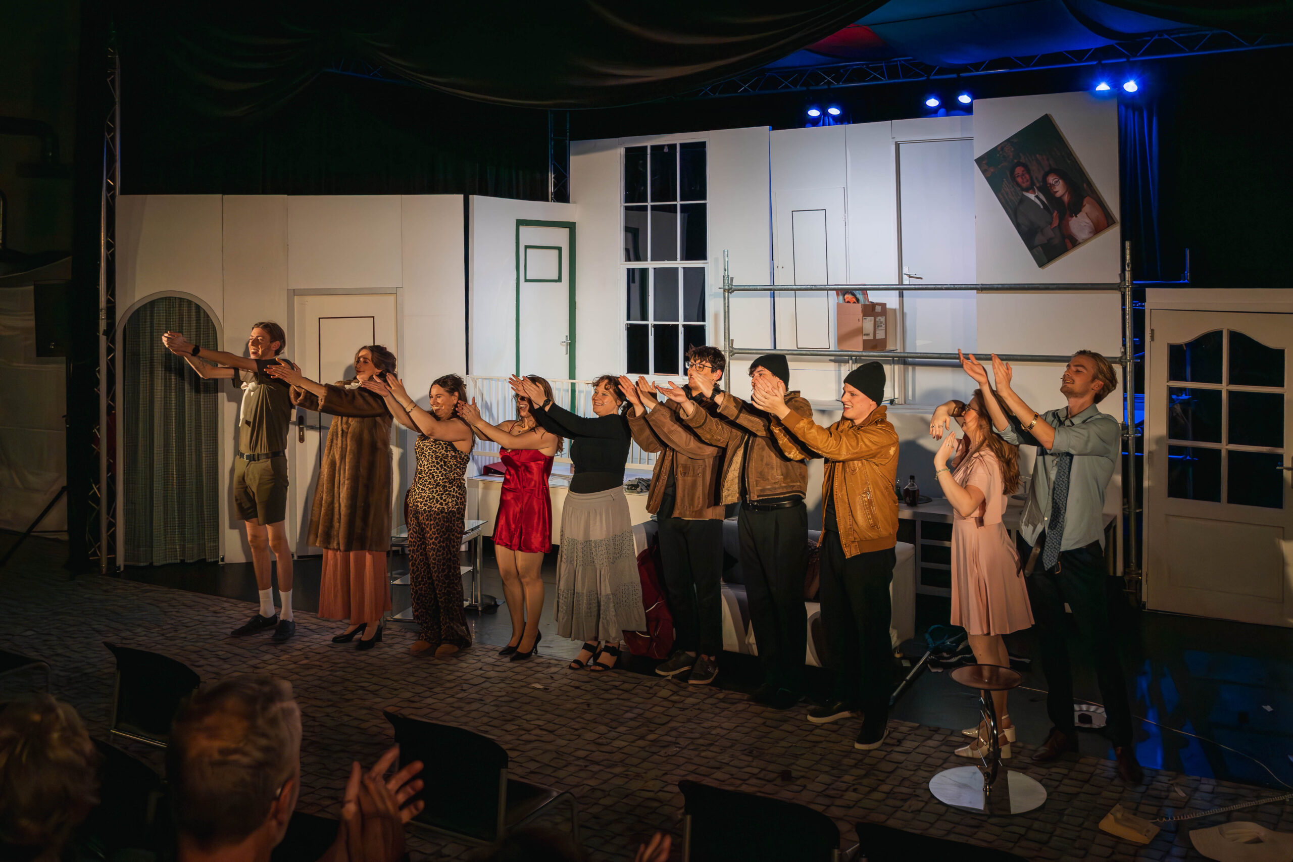 {{brizy_dc_image_alt imageSrc=